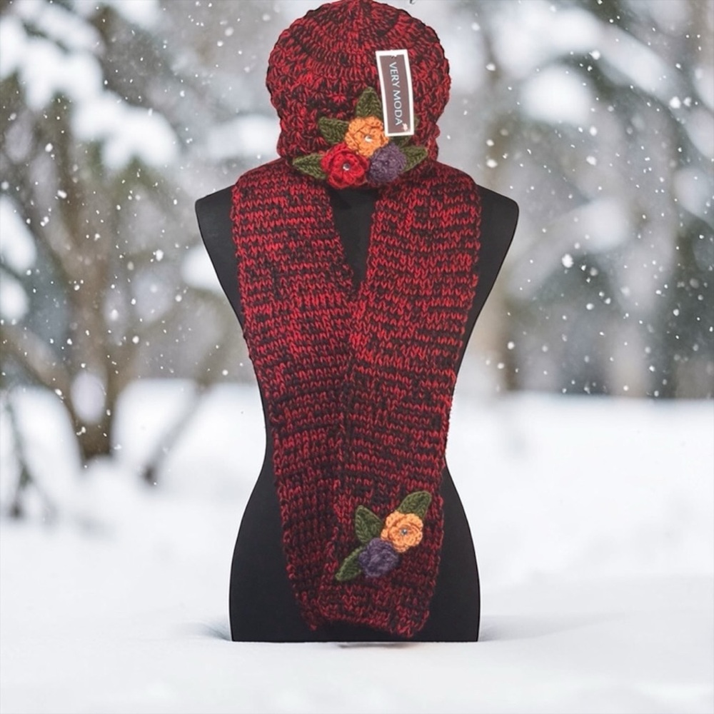 🎁 Very Moda NWT 2pc scarf Hat set